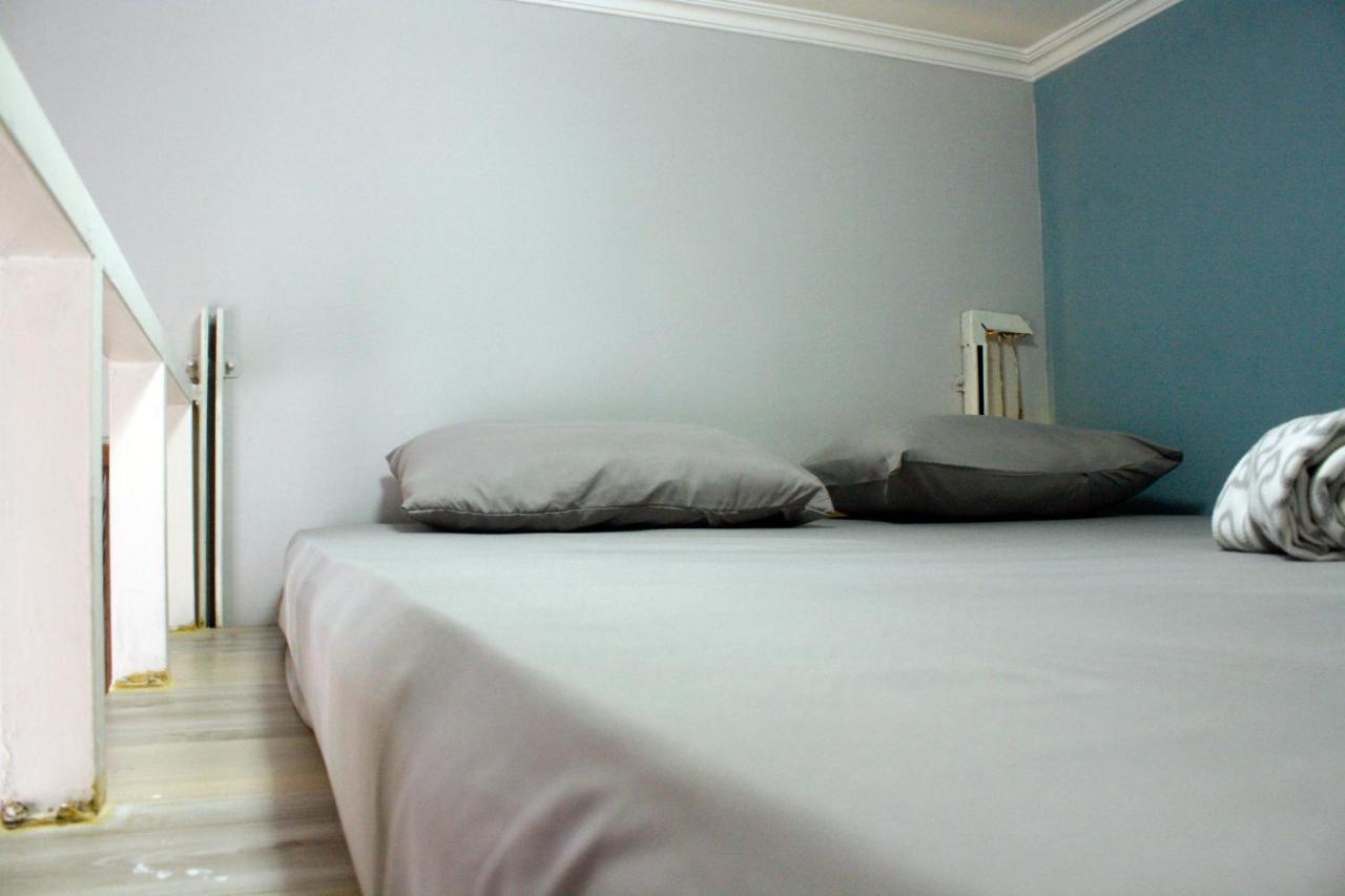 The Attic Bed & Breakfast Bandung Extérieur photo